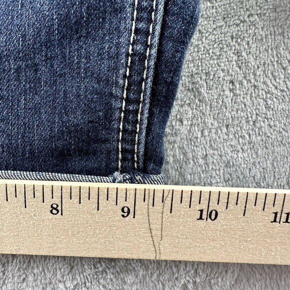 Christopher & Banks Rhinestone Jean Shorts Sz 6 Blue Pockets Flowers Cuffed EUC - Picture 9 of 14